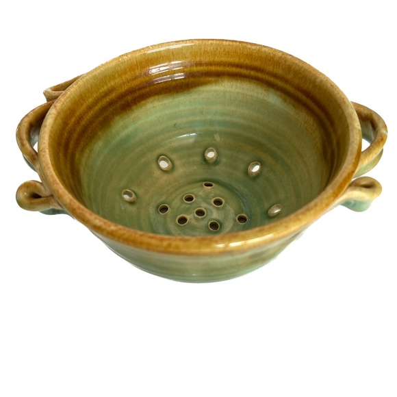 Studio Art Pottery Colander Strainer Fruit Bowl Pottery Green Brown Hand Made - Picture 1 of 7